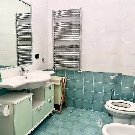 Provenzano Floor דירה *