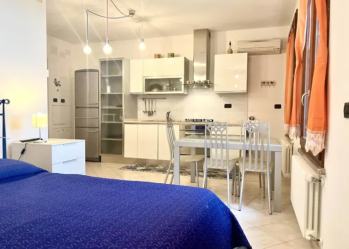 Provenzano Floor דירה *